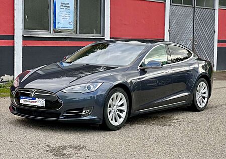 Tesla Model S S 85 Luft 7Sitze Autopilot Winterpak Kamera MWST
