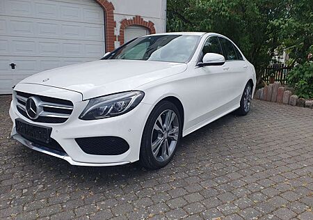 Mercedes-Benz C 400 4Matic 7G-TRONIC AMG Line