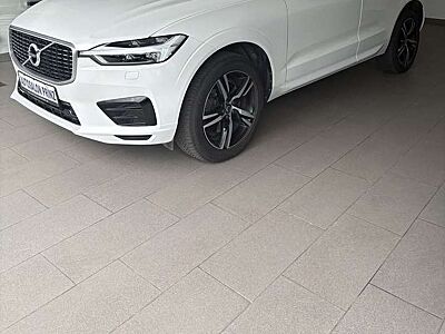 Volvo XC60 R Design 2WD AUT KLI PANO NAVI LEDER LM PDC