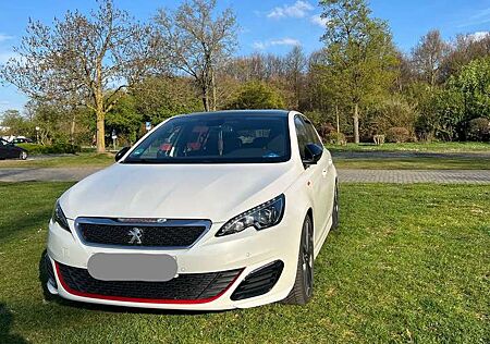 Peugeot 308 GTi by Sport