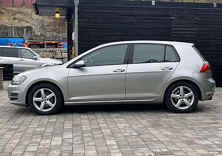 VW Golf Volkswagen 1.6 TDI BlueMotion Technology Comfortline