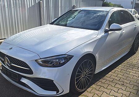 Mercedes-Benz C 200 d 9G-TRONIC AMG Line 360G Kamera Leder Distronic