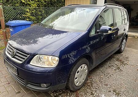 VW Touran Volkswagen 2.0 FSI Goal / 1 Hand