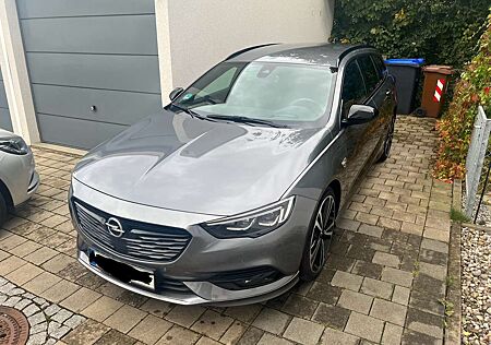 Opel Insignia B ST Busi. Innvo. Standheizung 4x4