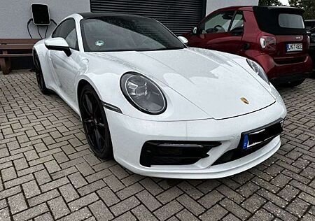Porsche 911 Carrera 4S Vollausstattung Service NEU