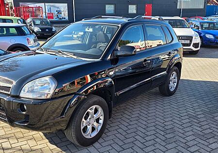 Hyundai Tucson 2.0 2WD GLS 2.Hand * AHK * TÜV