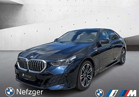 BMW 520 d Limousine M Sport HUD RFK LHZ ACC 4 Zonen
