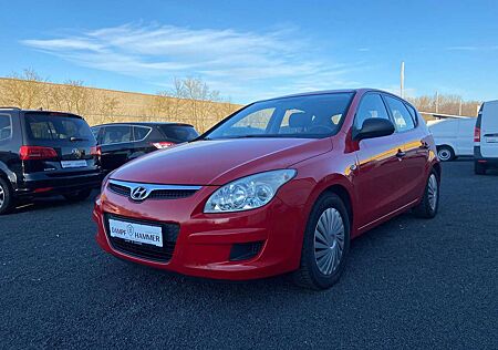 Hyundai i30 1.4 TÜV 10/26 Klima