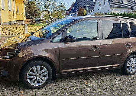 VW Touran Volkswagen Diesel 1.6 TDI STYLE BlueMotion DSG