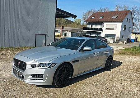 Jaguar XE R-Sport*HEADUP*ASISST*ACC*LEDER