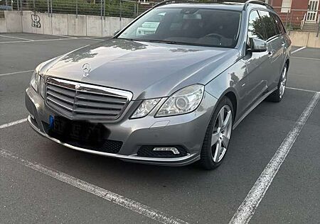 Mercedes-Benz E 350 T CDI DPF 4Matic BlueEFFICIENCY 7G-TRONIC