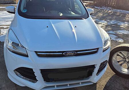 Ford Kuga Individual, 4x4 ,Navi, Teilleder