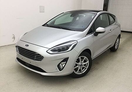 Ford Fiesta Titanium DIESEL+ACC+SD+Allwetterreifen