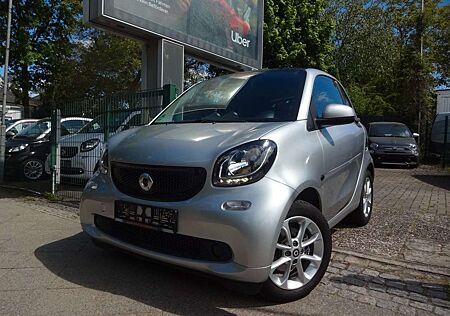 Smart ForTwo Coupe Automatik,Navi,Allwetterreifen,Pano