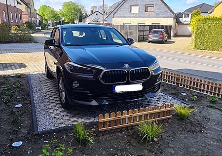 BMW X2 sDrive 18 i Advantage