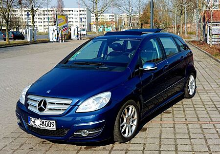 Mercedes-Benz B 180 BlueEFFICIENCY