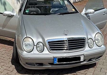 Mercedes-Benz CLK 320 CLK Cabrio 320 Elegance