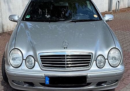 Mercedes-Benz CLK 320 CLK Cabrio 320 Elegance