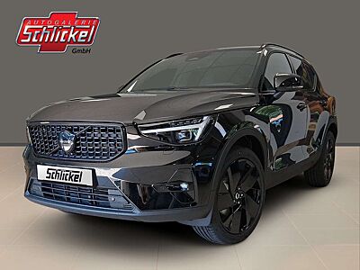 Volvo XC40 B3 Plus Black Edition 2WD Navi AHK ACC Kamera Met.
