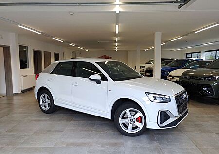 Audi Q2 40 TFSI quattro S-line S-tronic Navi/Matrix/Temp