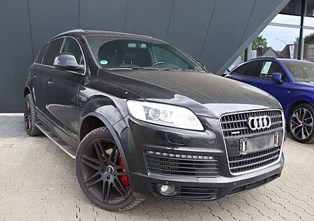 Audi Q7 4.2 TDI QUATTRO S-LINE / 7-SITZE / PANORAMA