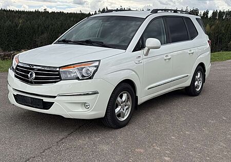 SsangYong Rodius Rodius Diesel 2.2 e-XDi220 Automatik 4WD Turismo