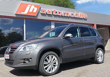 VW Tiguan Volkswagen Team 4Motion Panorama*AHK*SHZ*Navi