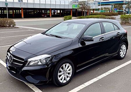 Mercedes-Benz A 180 CDI BlueEFFICIENCY Edition Style