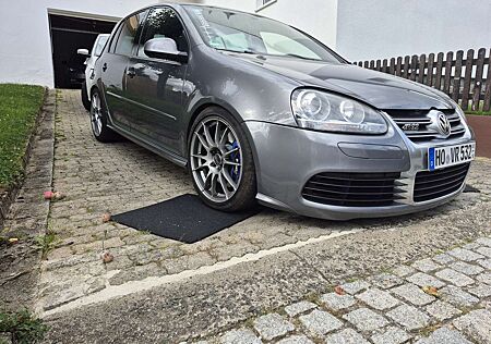 VW Golf Volkswagen R32 4Motion DSG