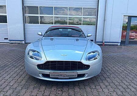 Aston Martin V8 Vantage V8 ROADSTAR 4.3L SPORTSHIFT/LEATHER RED