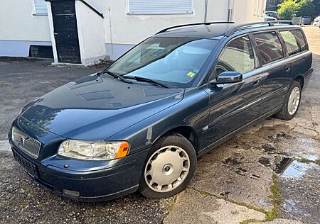 Volvo V70 Kombi Bi-Fuel Momentum