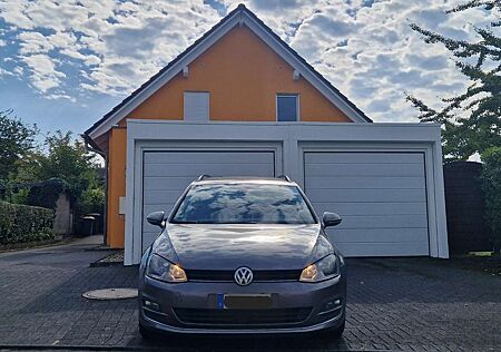 VW Golf Variant Volkswagen 1.6 TDI Highline