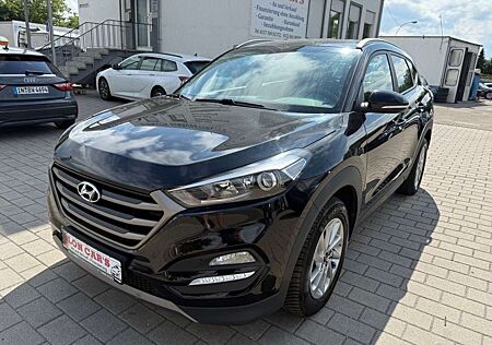 Hyundai Tucson Intro Edition 4WD/Navi/Kamera/Totw/TOP