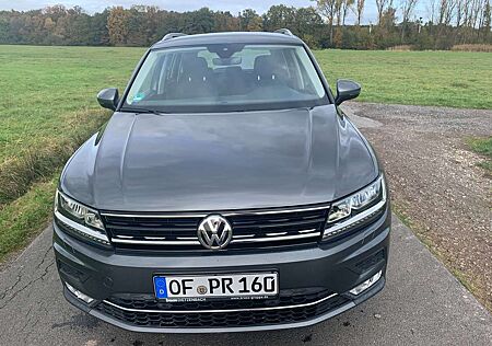VW Tiguan Volkswagen 2.0 TDI SCR (BlueMotion Technology) DSG Comfortlin