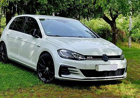 VW Golf Volkswagen GTD (BlueMotion Technology) Facelift