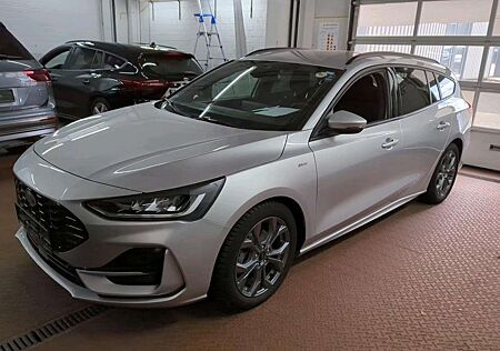 Ford Focus Turnier 1.0 ST-LINE X Winterpaket PDC + Kamera LED