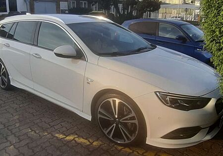 Opel Insignia Sports Tourer Sports Tourer 2.0 Direct Inj Trb Aut 4x4 Innovation