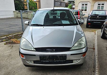 Ford Focus Ghia