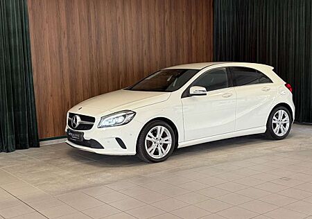 Mercedes-Benz A 200 gebraucht kaufen Mercedes-Benz A 200 d°Klima°Navi°LED°SHZ°PDC°AUTOMATIK