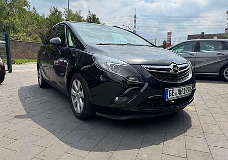 Opel Zafira Tourer Edition Automatik 7 Sitzer
