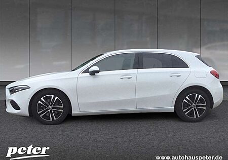 Mercedes-Benz A 220 4MATIC Kompaktlimousine Progressive, AHV