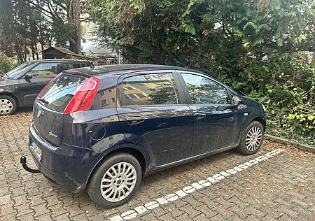 Fiat Grande Punto 5p 1.4 Active c/clima 77cv