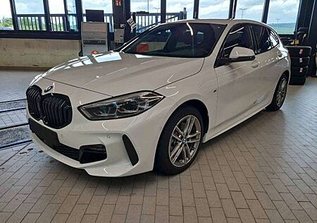 BMW 118 i Lim. M Sport SHZ ACC QI HiFi RFK 2-Z Alarm.