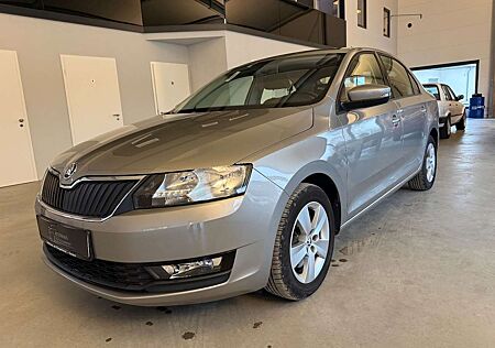 Skoda Rapid /Spaceback 1.4 TSI Ambition Aut. SHZ/PDC/Temp