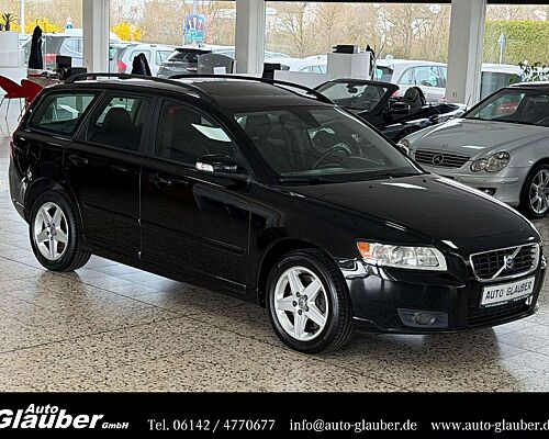 Volvo V50 Kombi T5 AWD Momentum/Automatik/GSD