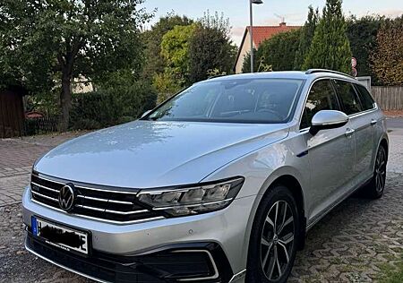 VW Passat Variant Volkswagen GTE