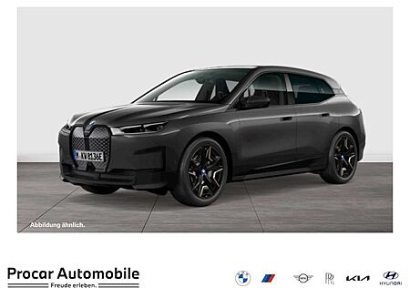 BMW iX xDrive50 HUD PANO ACC AHK RFK NAVI Standh.
