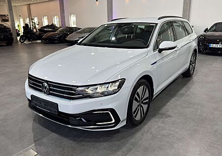 VW Passat Variant Volkswagen GTE*LED*Kamera*ACC*Ergo Comfort*