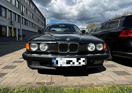 BMW 730i 730