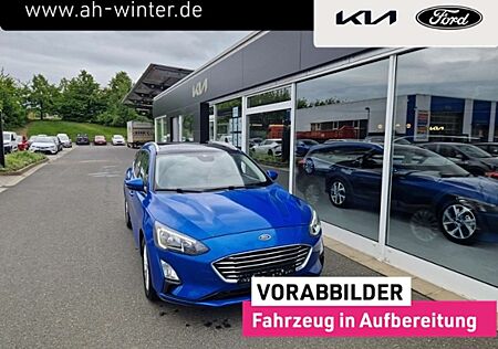 Ford Focus Turnier 1,0 EB Titanium Pano Klimaaut SHZ Navi